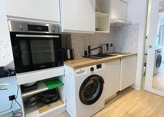 Cosy Carre D 'or De *