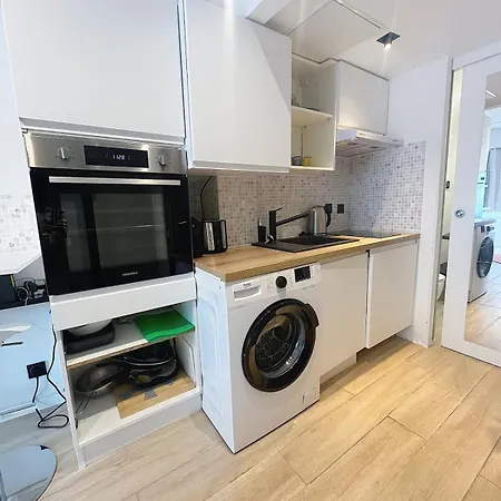 Cosy Carre D 'or De *